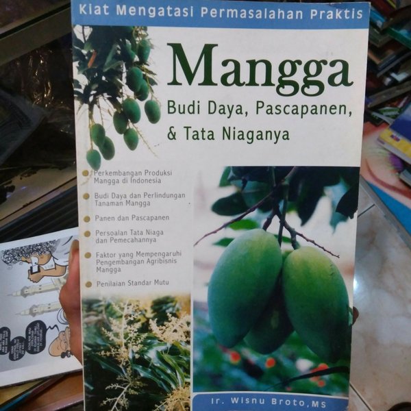 Sampul MANGGA, BUDI DAYA, PASCAPANEN, & TATA NIAGANYA / WISNU BROTO