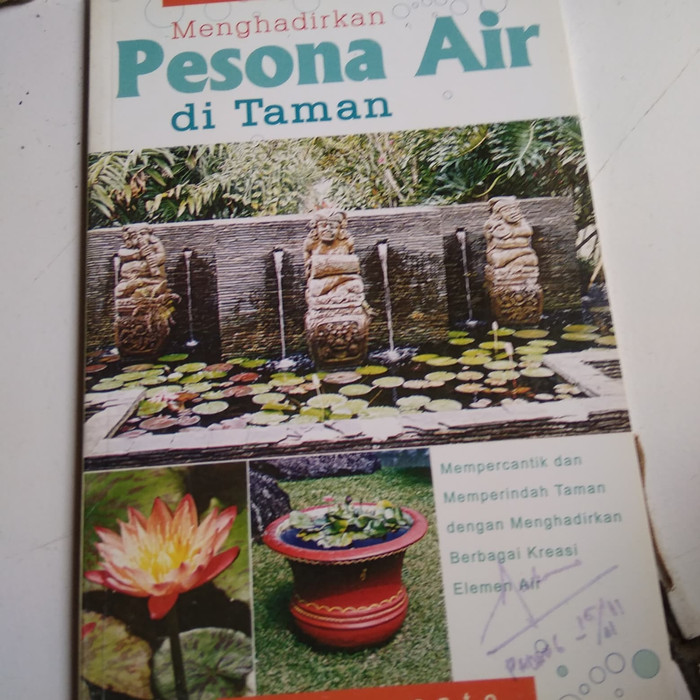 Sampul MENGHADIRKAN PESONA AIR DI TAMAN / MURHANANTO