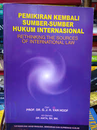 Sampul Pemikiran Kembali Sumber-Sumber Hukum Internasional