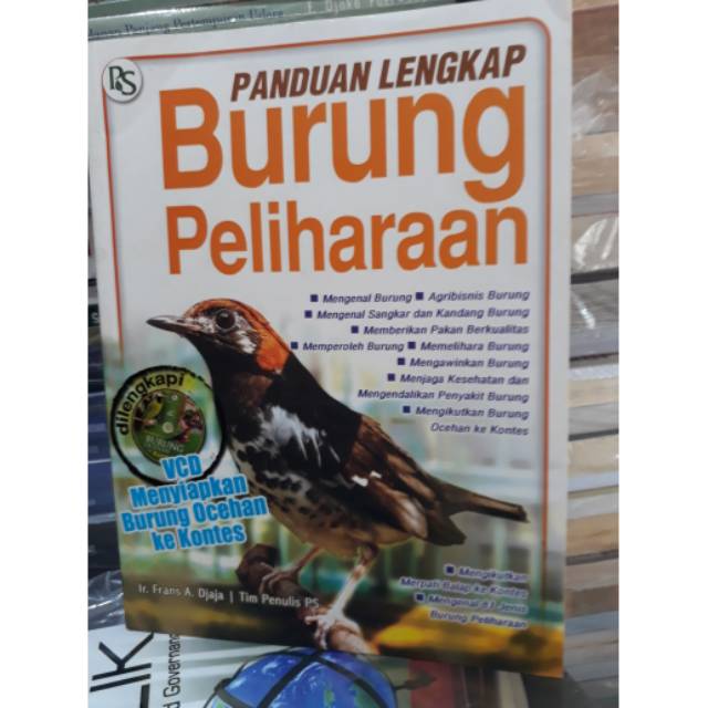 Sampul Panduan Lengkap Burung Peliharaan / Ir. Frans A. Djaja, Tim Penulis PS