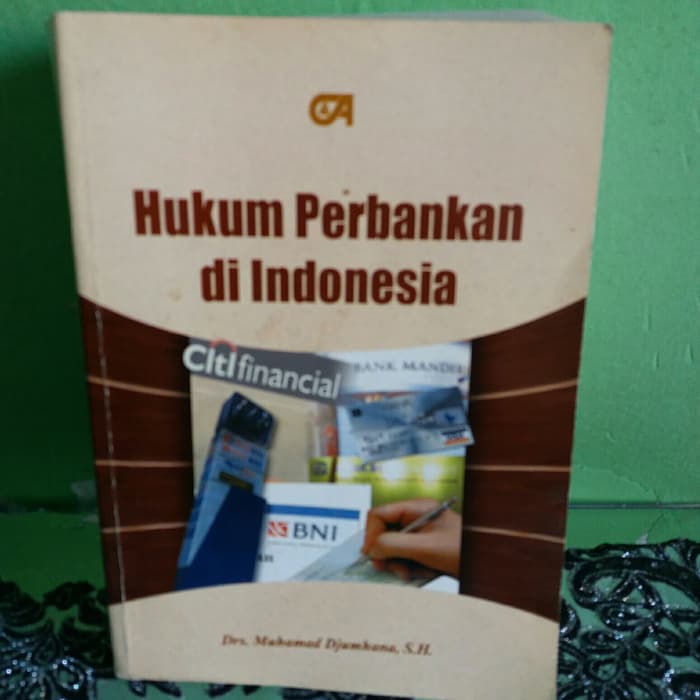 Sampul Hukum Perbankan di Indonesia