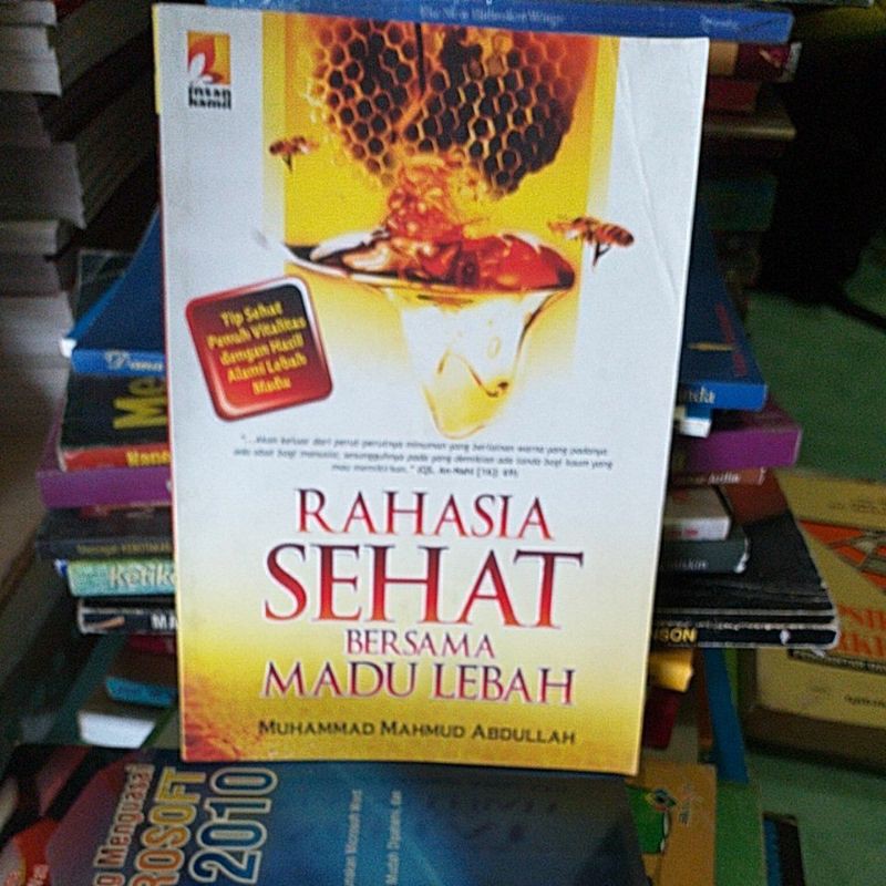 Sampul Rahasia Sehat Bersama Madu Lebah / Muhammad Mahmud Abdullah