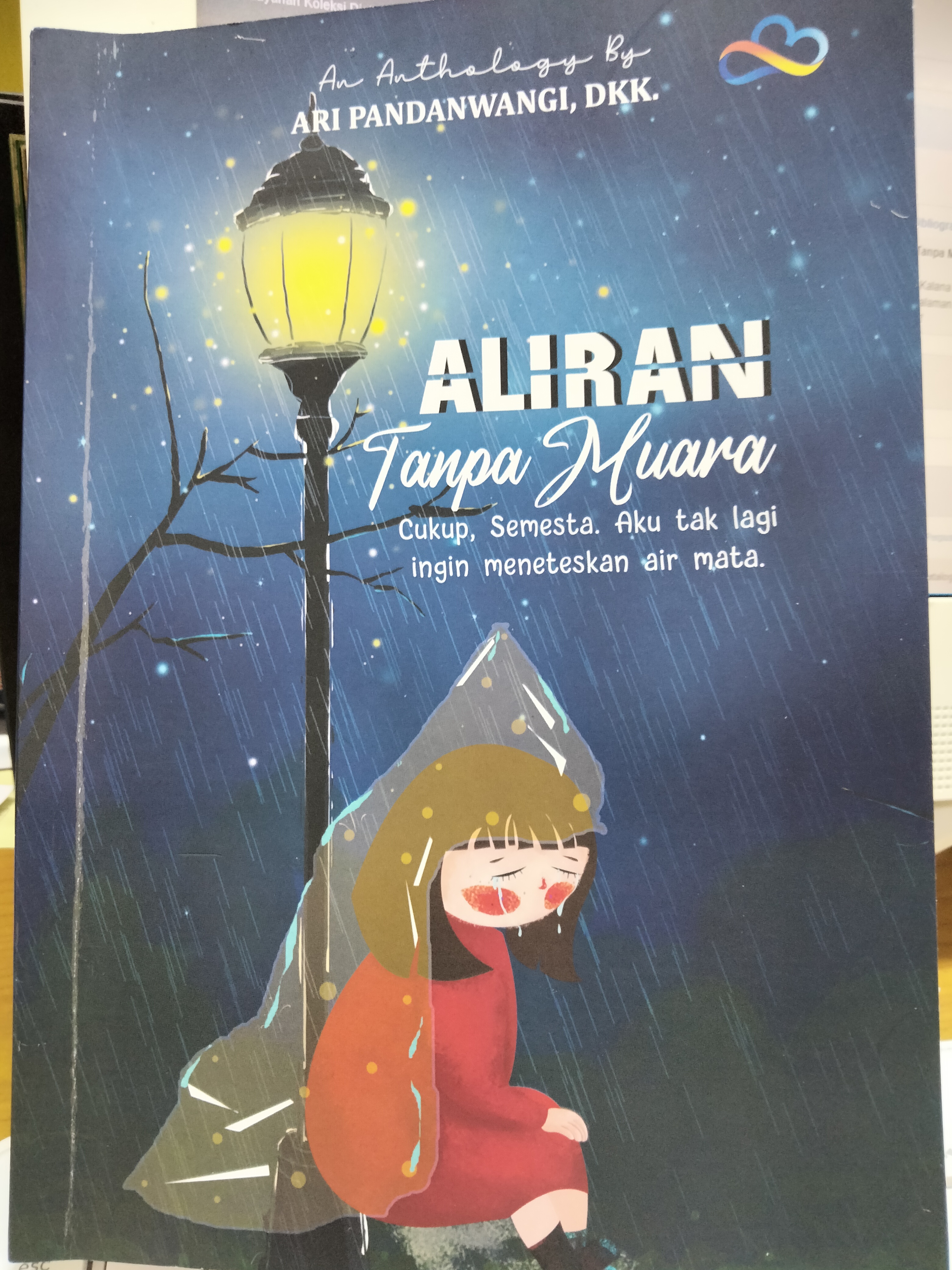Sampul Aliran Tanpa Muara / Ari Pandanwangi, DKK