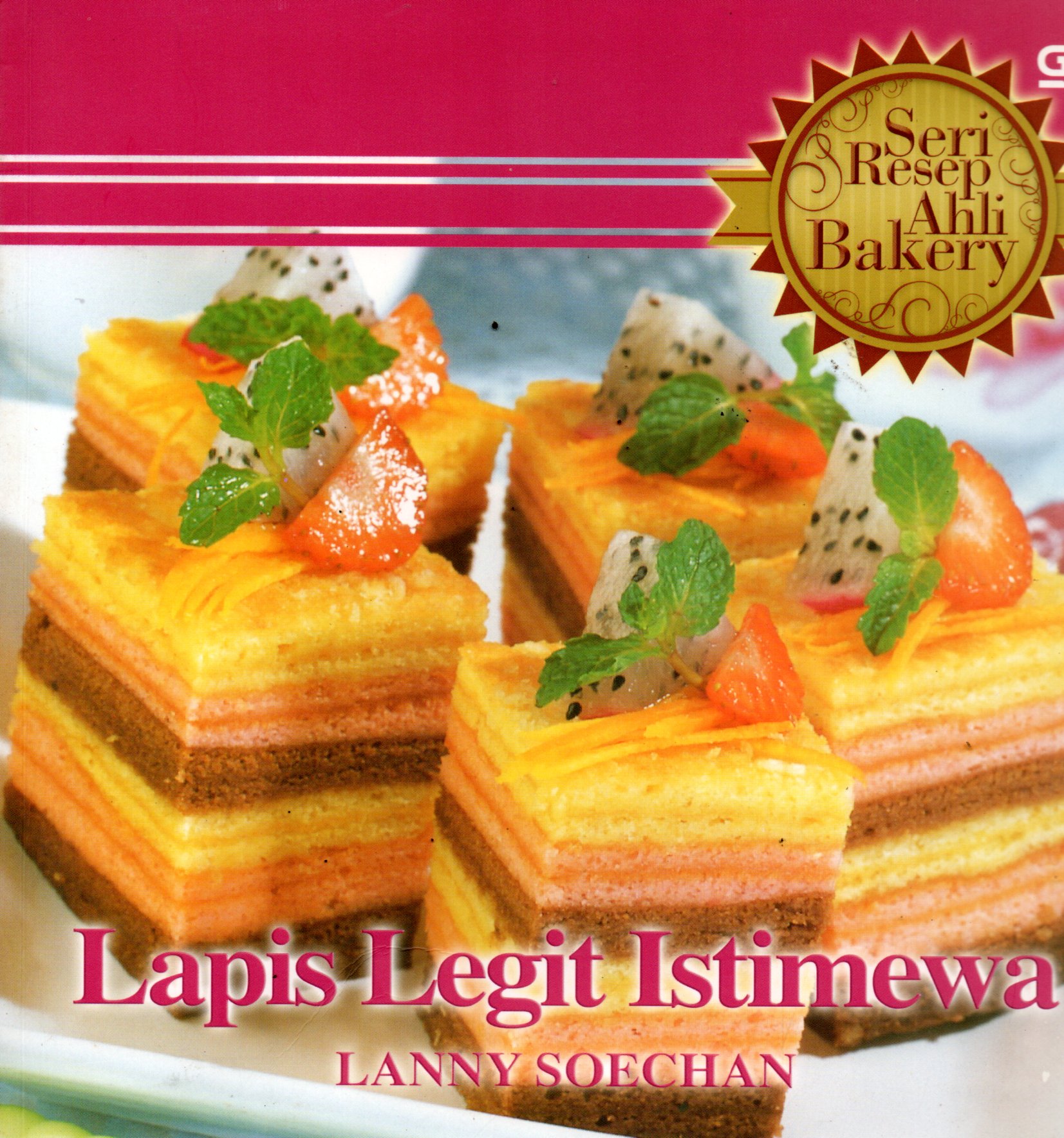 Sampul Lapis Legit Istimewa / Editor: Intarina Hardiman