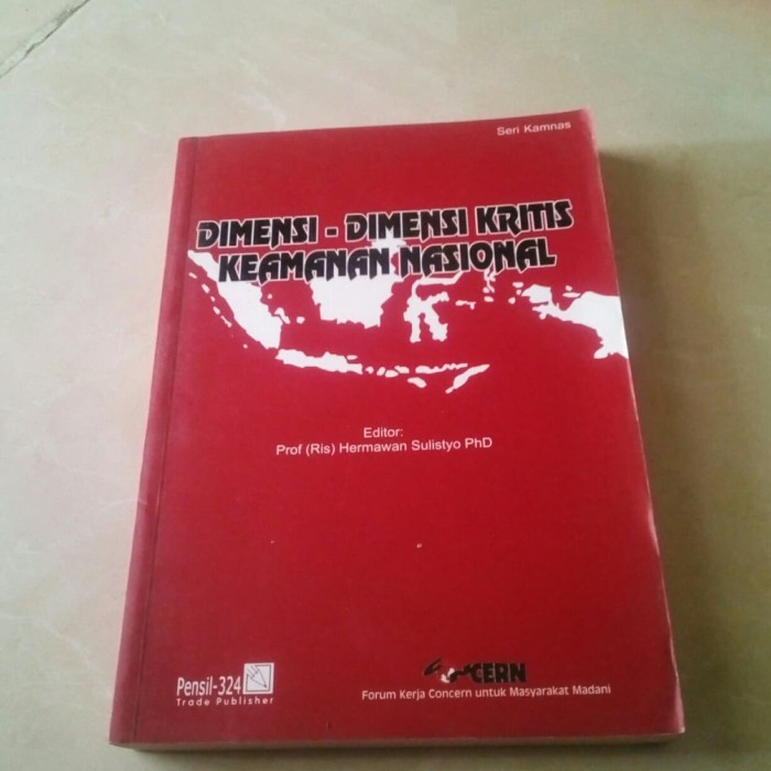 Sampul Dimensi - Dimensi Kritis Keamanan Nasional