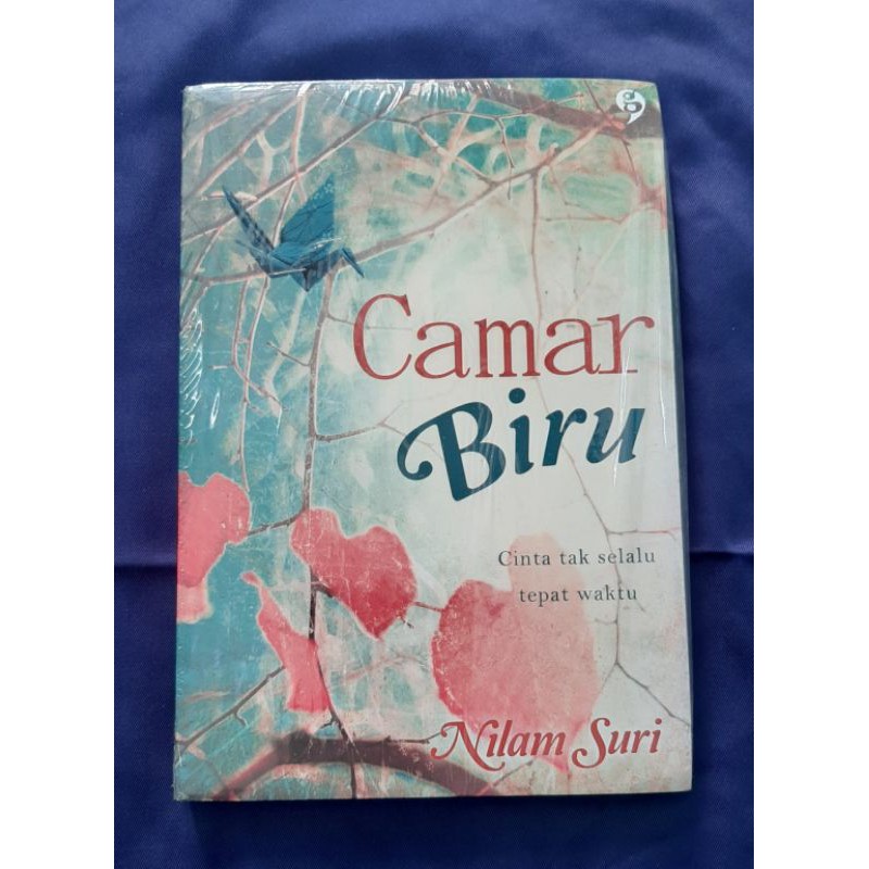 Sampul Camar Biru / Nilam Suri