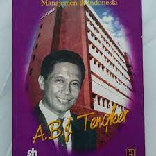 Sampul Perintis Pendidikan Manajemen Indonesia / Rampan Korrie Layun