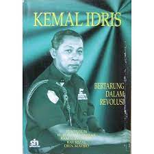 Sampul Bertarung Dalam Revolusi / Kemal Idris