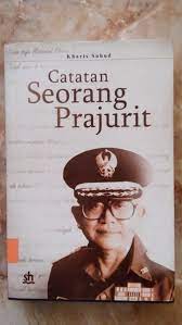 Sampul Catatan Seorang Prajurit / Kharis Suhud