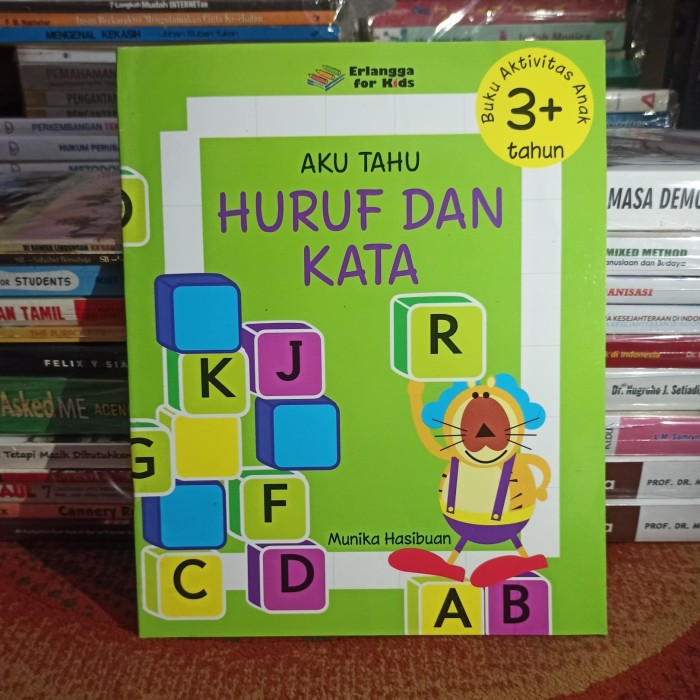 Sampul Aku Tahu Huruf dan Kata Usia 3 Tahun / Munika Hasibuan